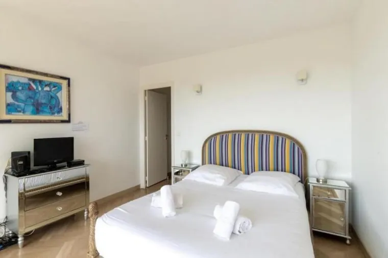 Appartement 3 pièce avec piscine et tennis, Antibes, Hello Côte d’Azur